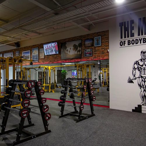 Image of a modern and well-equipped gym